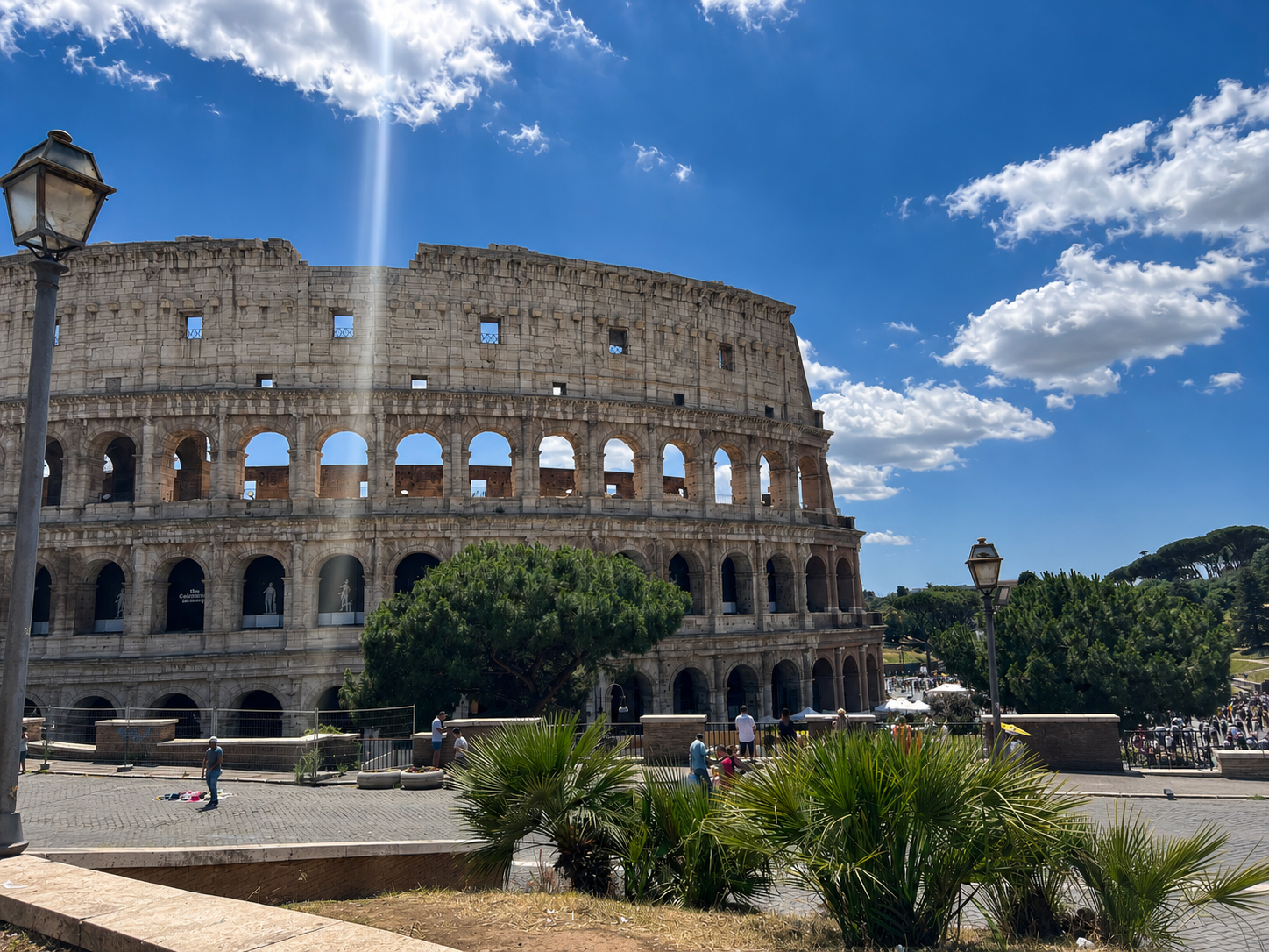 Colosseum, Roman Forum & Palatine hills Guided Tour